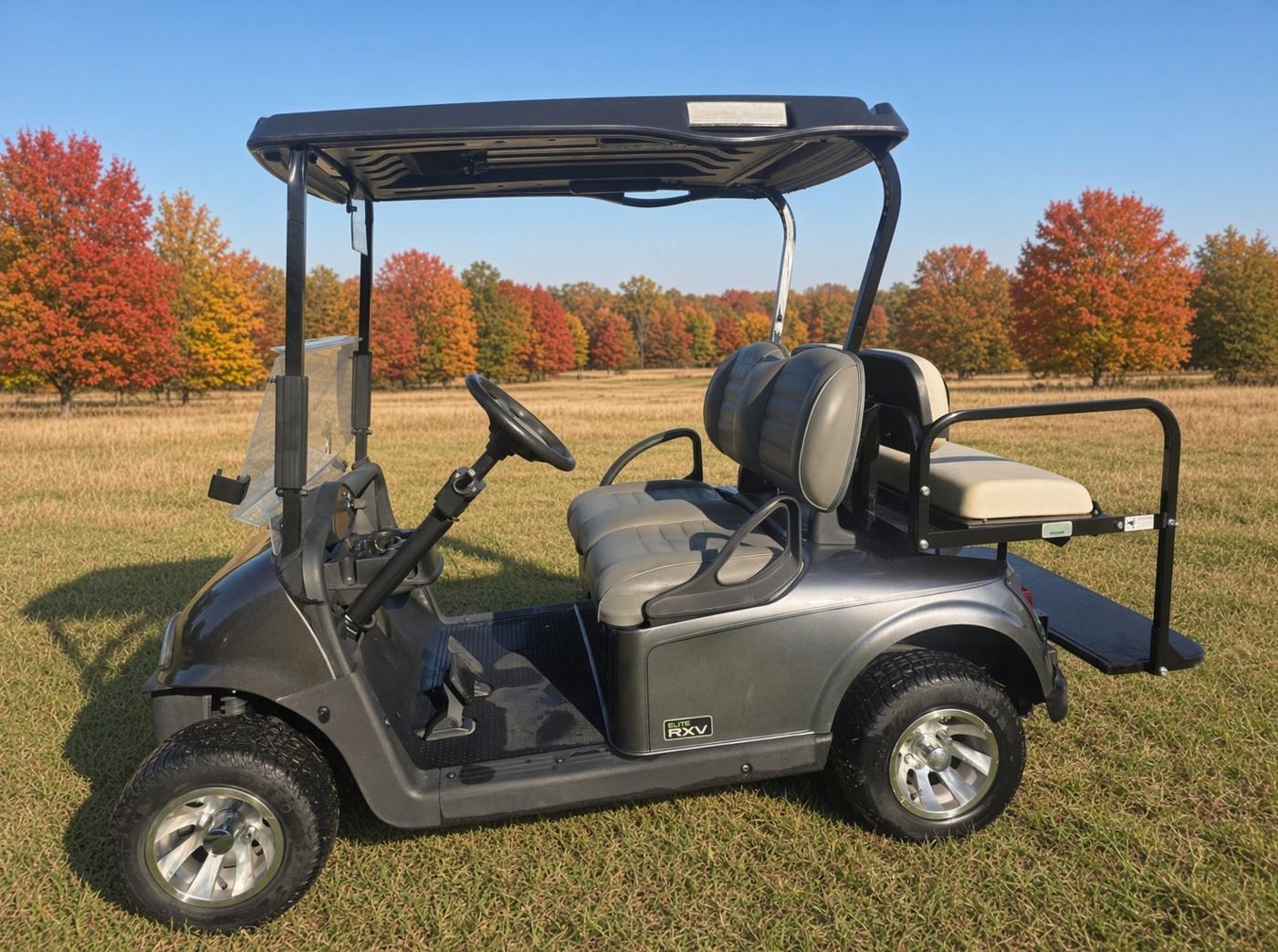 2020 EZGO RXV Elite - 4 Seat Golf Cart /  Free Delivery. Financing Available!, photo 1 of 14